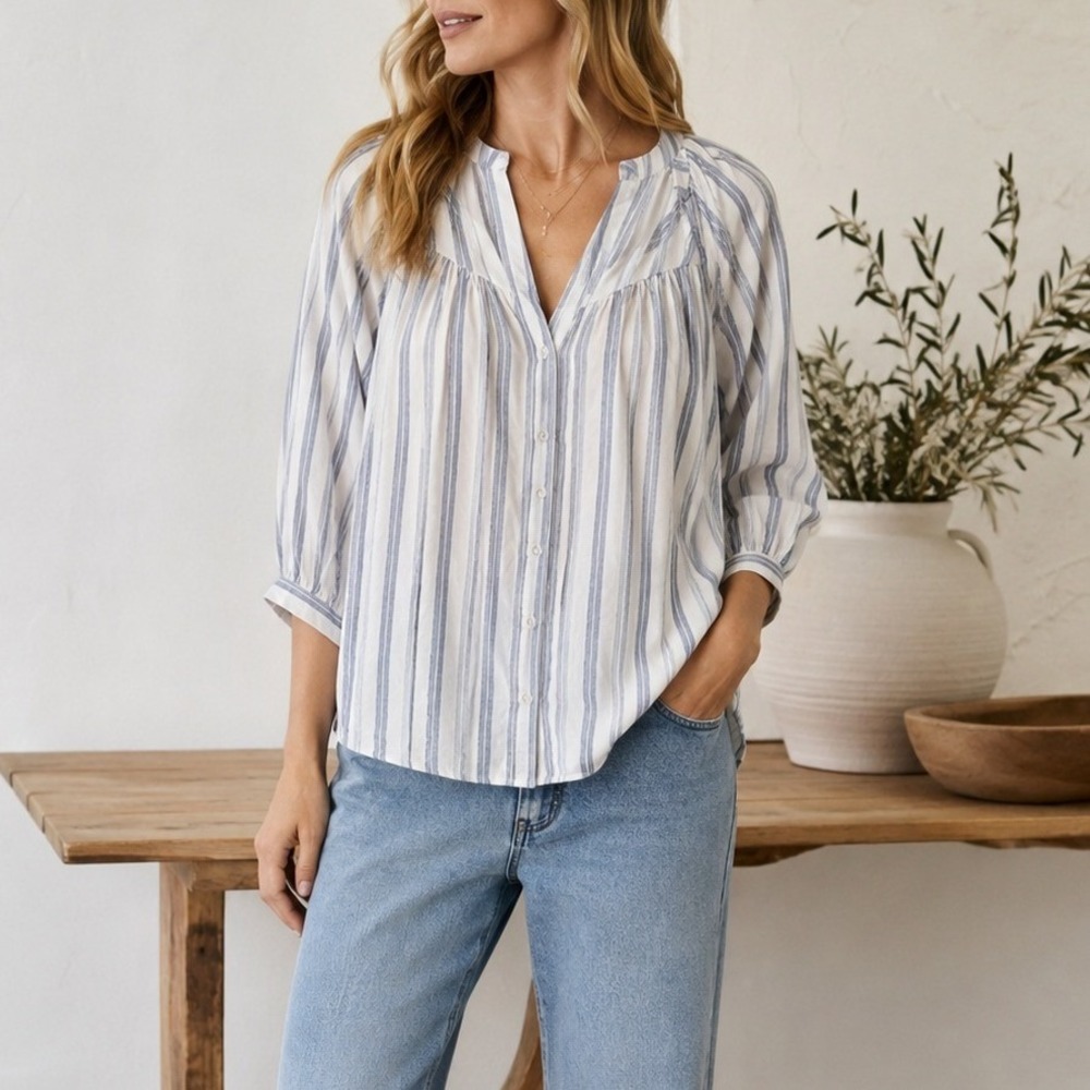 Evereve Women's Blue White Striped Button Front Blouse 3/4 Sleeve- S
